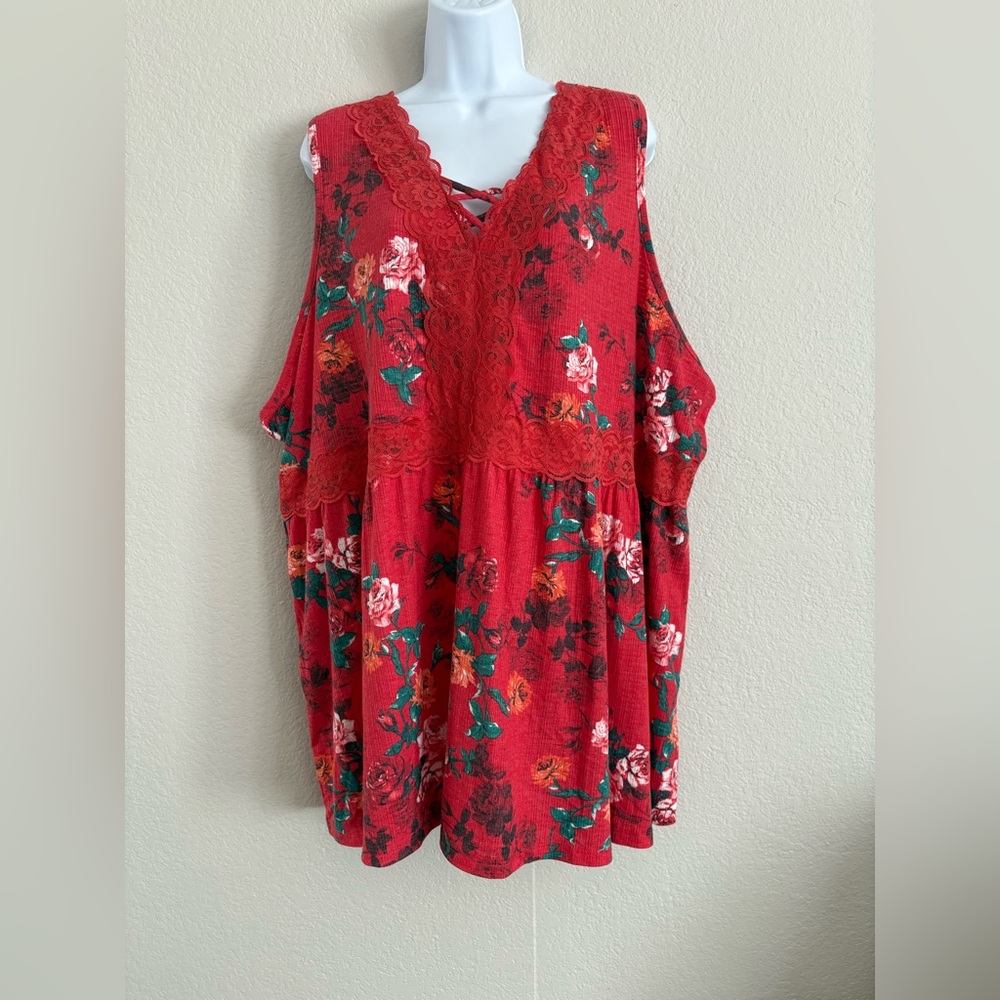 Torrid Sleeveless Floral Lace Top‎ Red Size 6 6x